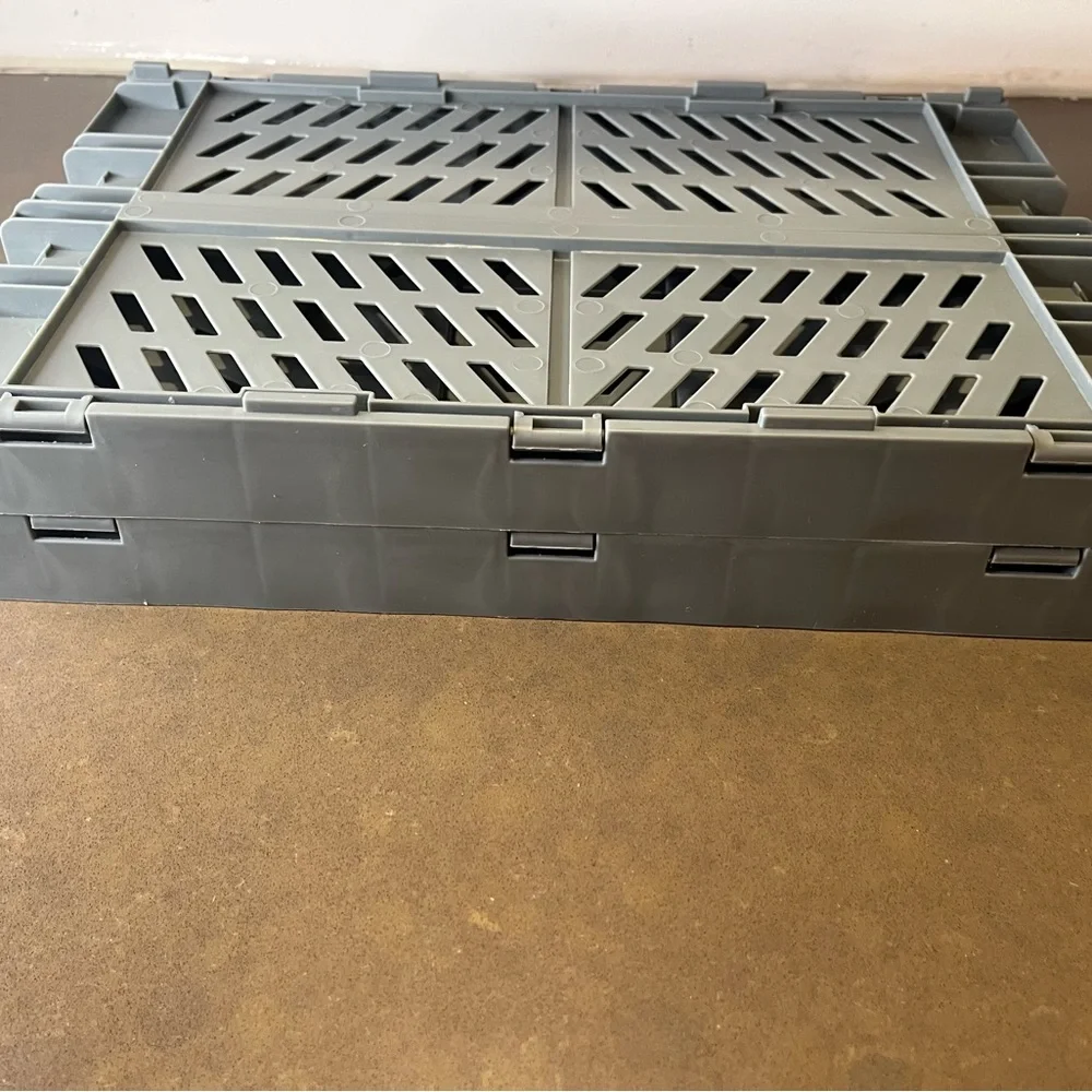 2 Stackable baskets